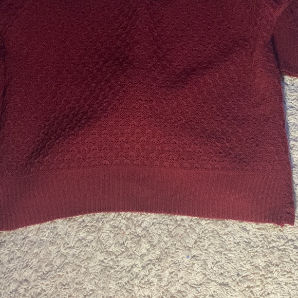 Burgundy Double V Neck Twist Sweater - Picture 3 of 3